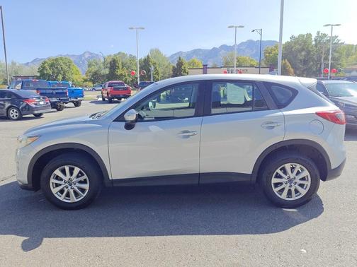 2016 Mazda CX-5 Sport