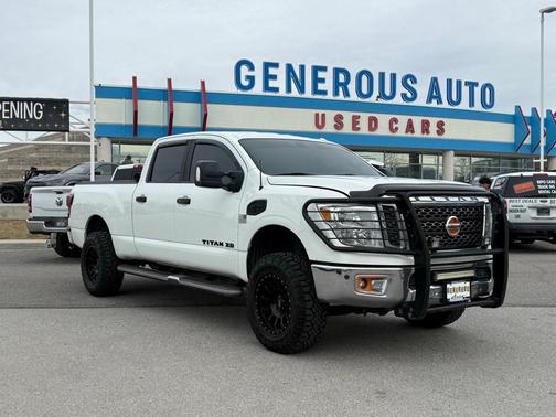 2016 Nissan Titan XD SV