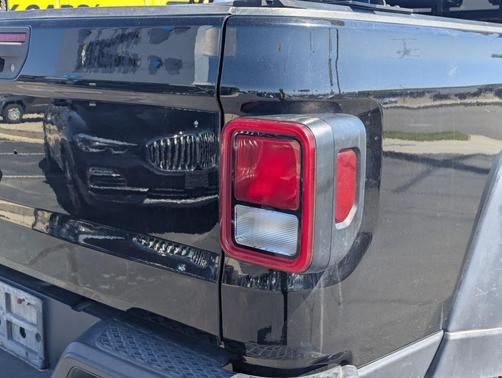 Black Clearcoat 2020 Jeep Gladiator Sport