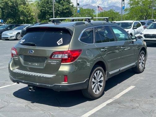 2017 Subaru Outback 3.6R Touring