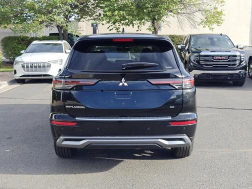 2025 Mitsubishi Outlander