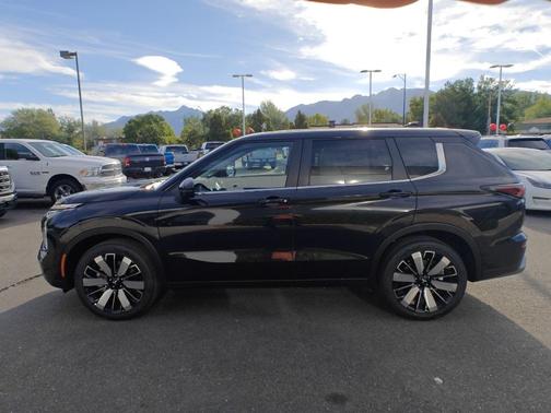2025 Mitsubishi Outlander