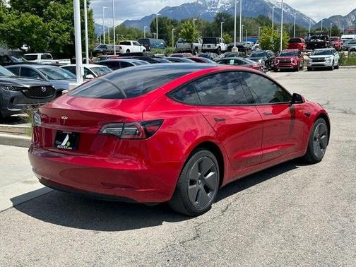 2022 Tesla Model 3 Base