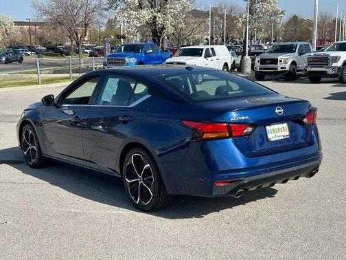 2023 Nissan Altima 2.5 SR
