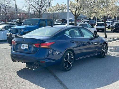 2023 Nissan Altima 2.5 SR