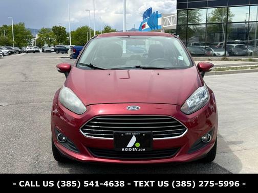 Ruby Red Metallic 2014 Ford Fiesta SE
