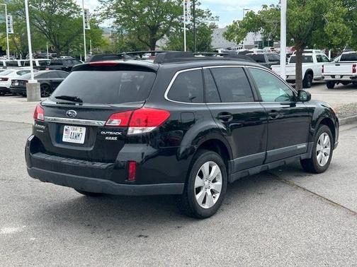 2011 Subaru Outback 2.5i
