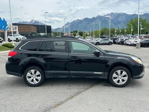 2011 Subaru Outback 2.5i