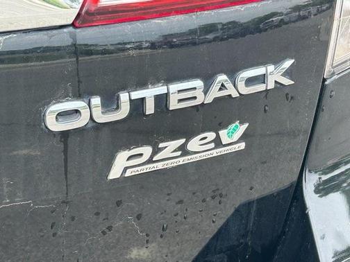 2011 Subaru Outback 2.5i