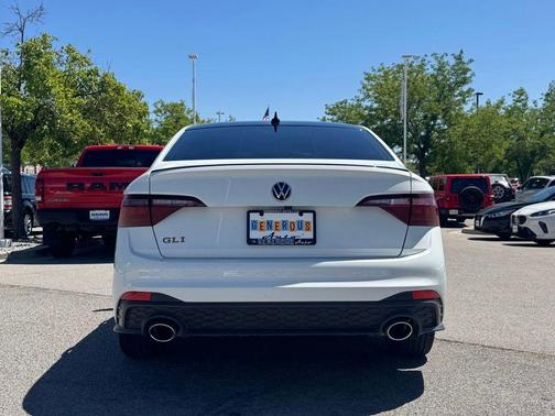 Pure White 2022 Volkswagen Jetta GLI 2.0T Autobahn