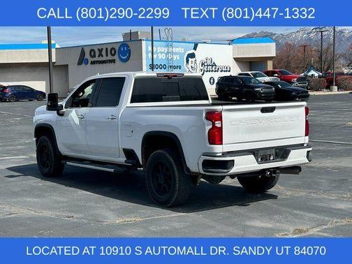 Summit White 2020 Chevrolet Silverado 2500 High Country