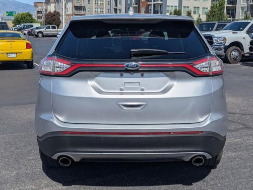Ingot Silver 2018 Ford Edge SEL