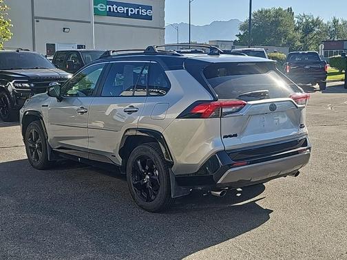 2020 Toyota RAV4 Hybrid XSE