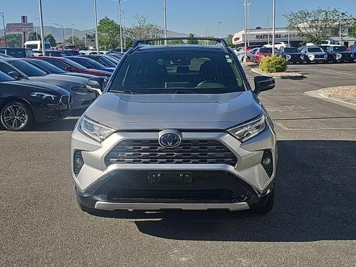 2020 Toyota RAV4 Hybrid XSE