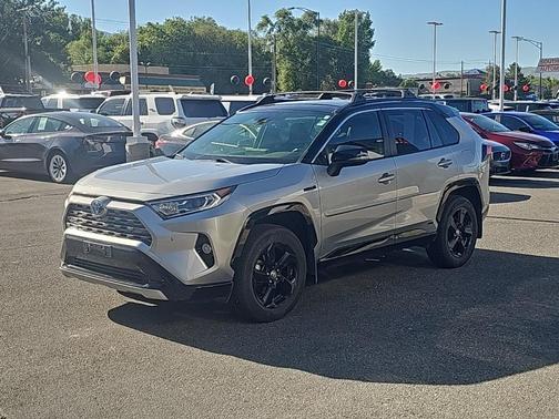 2020 Toyota RAV4 Hybrid XSE