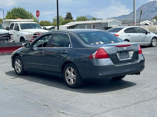 Gray 2006 Honda Accord SE