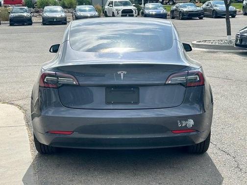2022 Tesla Model 3 Base