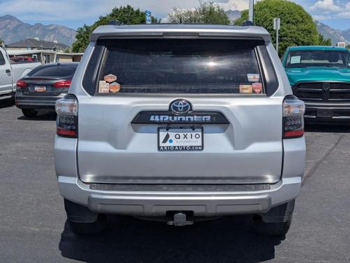 Classic Silver Metallic 2022 Toyota 4Runner TRD Off Road Premium