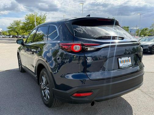 Deep Crystal Blue Mica 2022 Mazda CX-9 Touring
