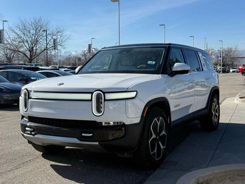 2023 Rivian R1S Adventure Quad Motor Large Pack