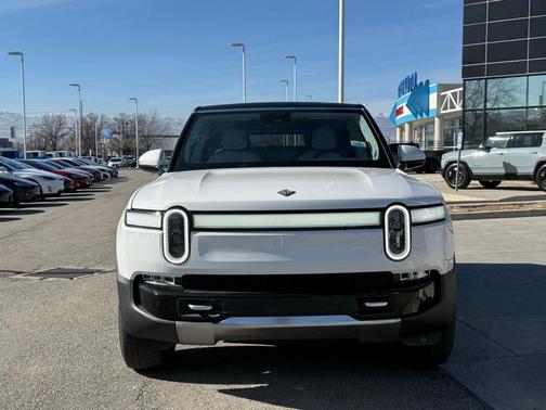 2023 Rivian R1S Adventure Quad Motor Large Pack