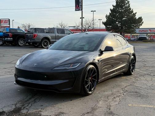 2024 Tesla Model 3 Performance