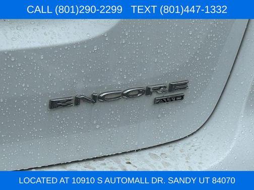 Summit White 2018 Buick Encore Preferred