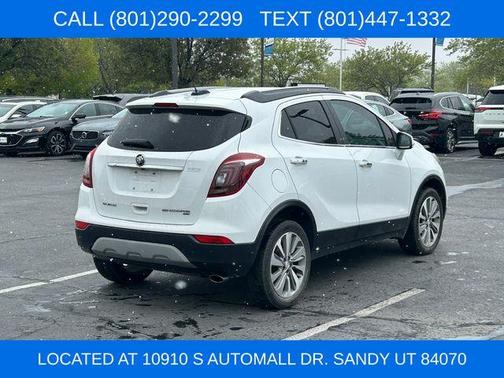 Summit White 2018 Buick Encore Preferred