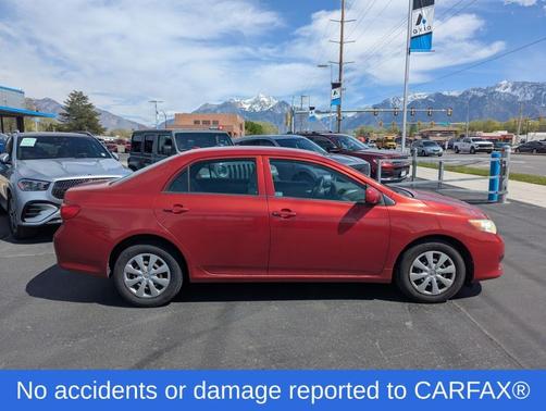 White 2009 Toyota Corolla