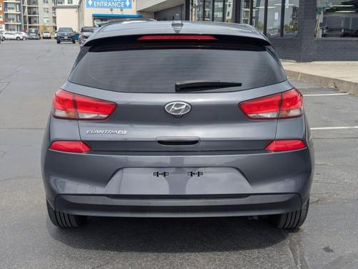 2018 Hyundai Elantra GT Base