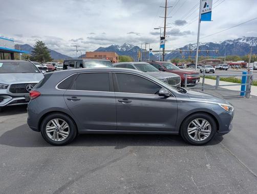 2018 Hyundai Elantra GT Base