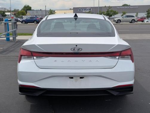 Serenity White Pearl 2023 Hyundai ELANTRA SE