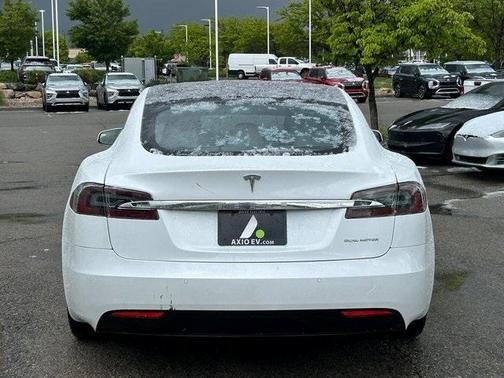 2020 Tesla Model S Long Range