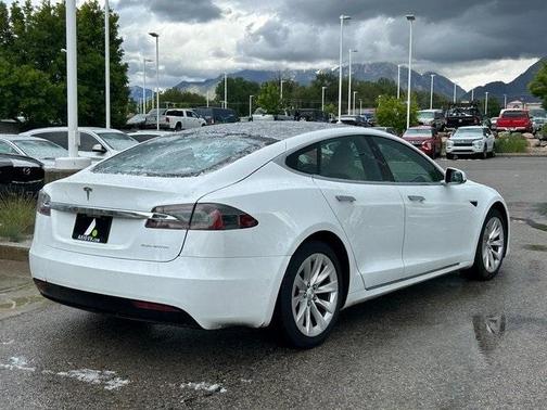 2020 Tesla Model S Long Range