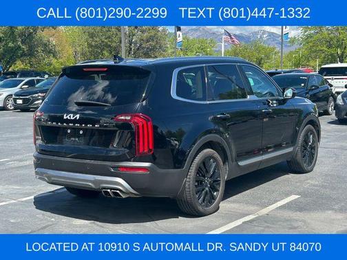 Ebony Black 2022 Kia Telluride SX