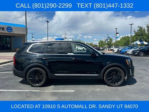 Ebony Black 2022 Kia Telluride SX