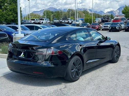 2020 Tesla Model S Long Range Plus