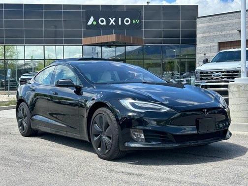 2020 Tesla Model S Long Range Plus
