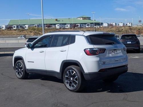 2022 Jeep Compass Latitude