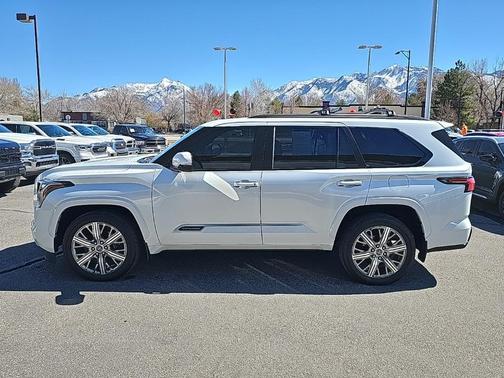 2024 Toyota Sequoia Capstone