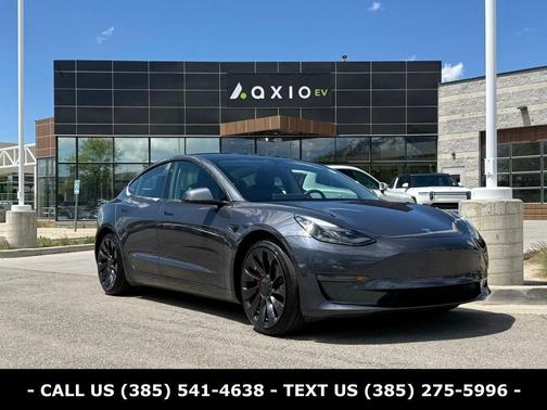 Midnight Silver Metallic 2022 Tesla Model 3 Performance