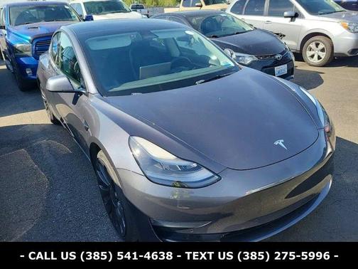 Midnight Silver Metallic 2022 Tesla Model 3 Performance