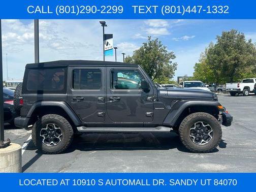 Granite Crystal Clearcoat Metallic 2019 Jeep Wrangler Unlimited Sahara