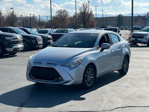 2019 Toyota Yaris Sedan LE