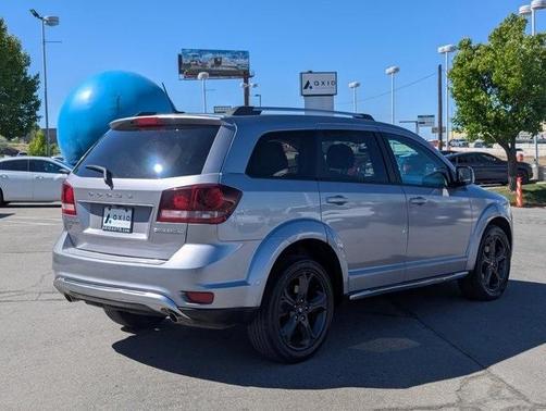 2018 Dodge Journey Crossroad