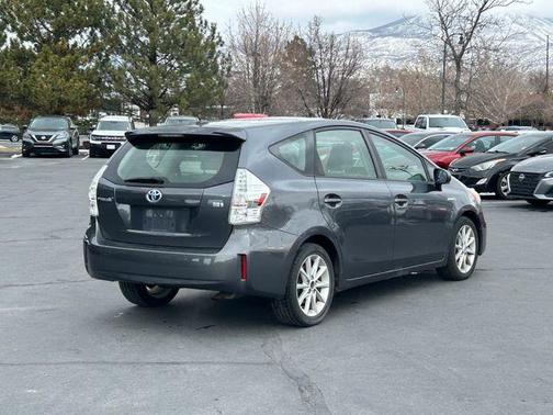 2012 Toyota Prius v Five