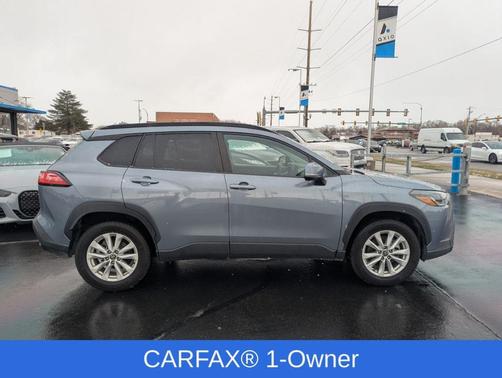 2022 Toyota Corolla Cross LE