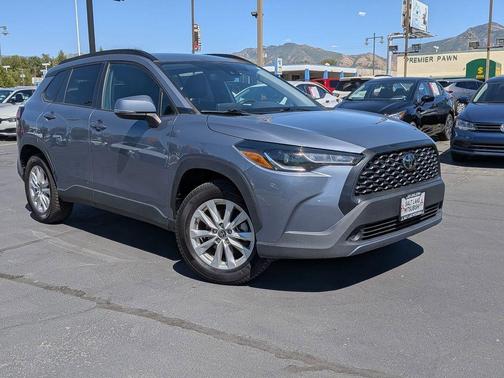 2022 Toyota Corolla Cross LE