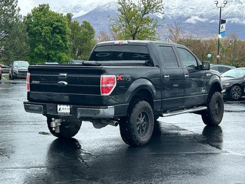 Black 2013 Ford F-150 XLT