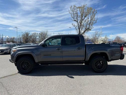 2018 Toyota Tacoma SR5
